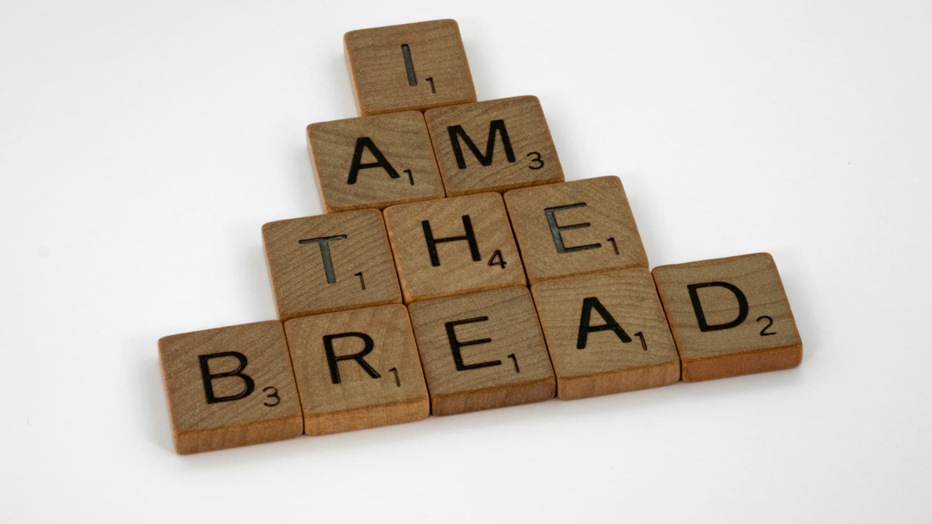 reading bread nutrition label